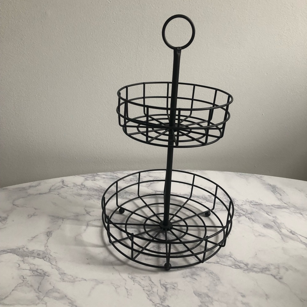 2 tier display shelf 
Black metal round shelves